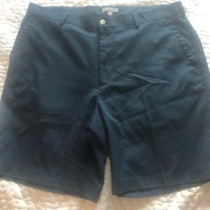 Peter Millar size 38 shorts